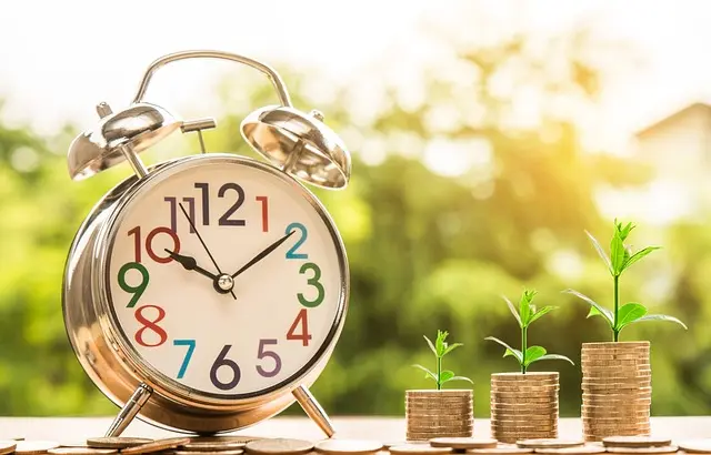 Managing Personal Finance Risks: A Comprehensive Guide